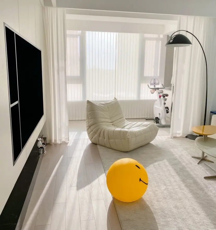 Mr Maria Smiley Table Lamp
