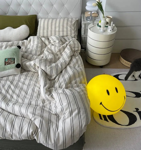 Mr Maria Smiley Table Lamp