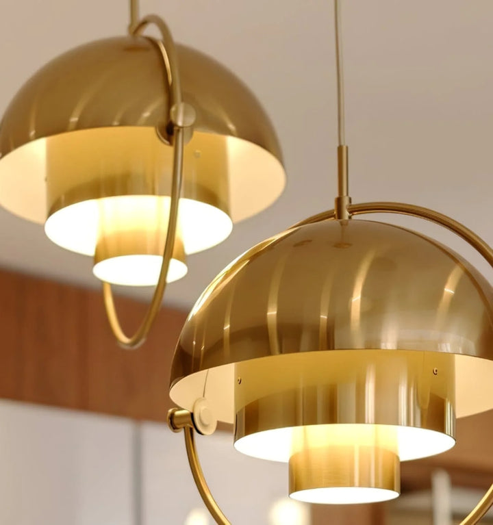 DEFORMED BALL PENDANT LIGHT