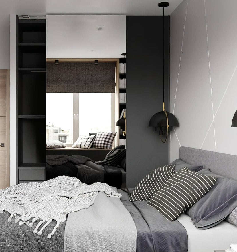 DEFORMED BALL PENDANT LIGHT