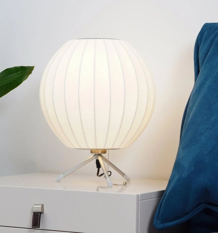 NELSON TRIPOD TABLE LAMP