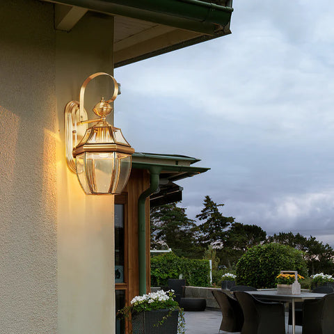 Newbury Outdoor Wall Light - Yiarolight