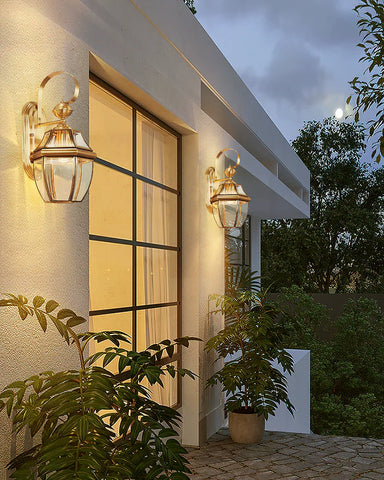 Newbury Outdoor Wall Light - Yiarolight