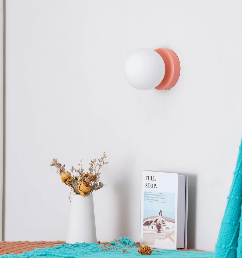 Nuvol Wall Lamp