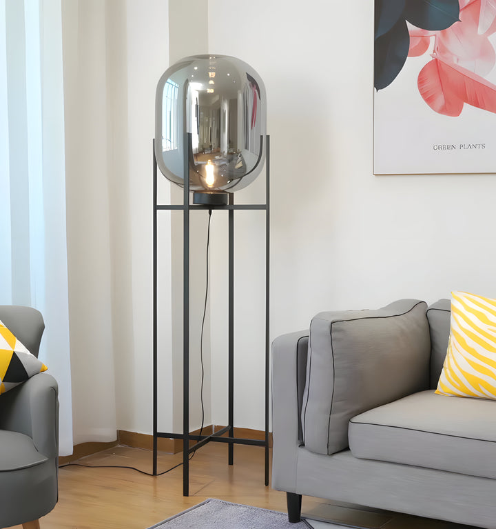 ODA FLOOR LAMP