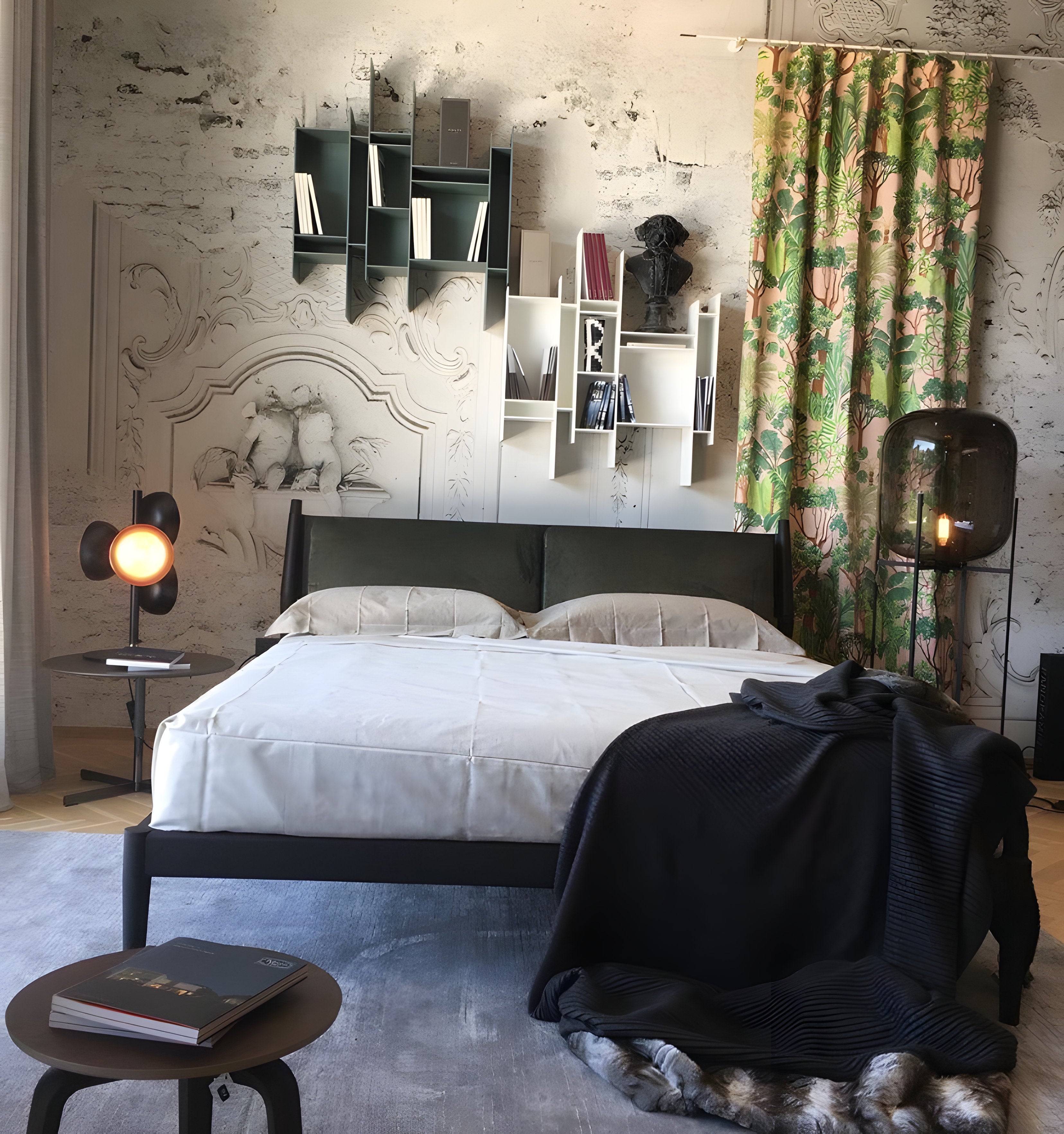 ODA FLOOR LAMP