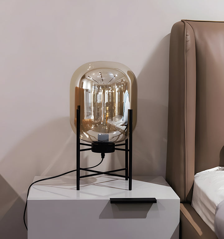 ODA TABLE LAMP