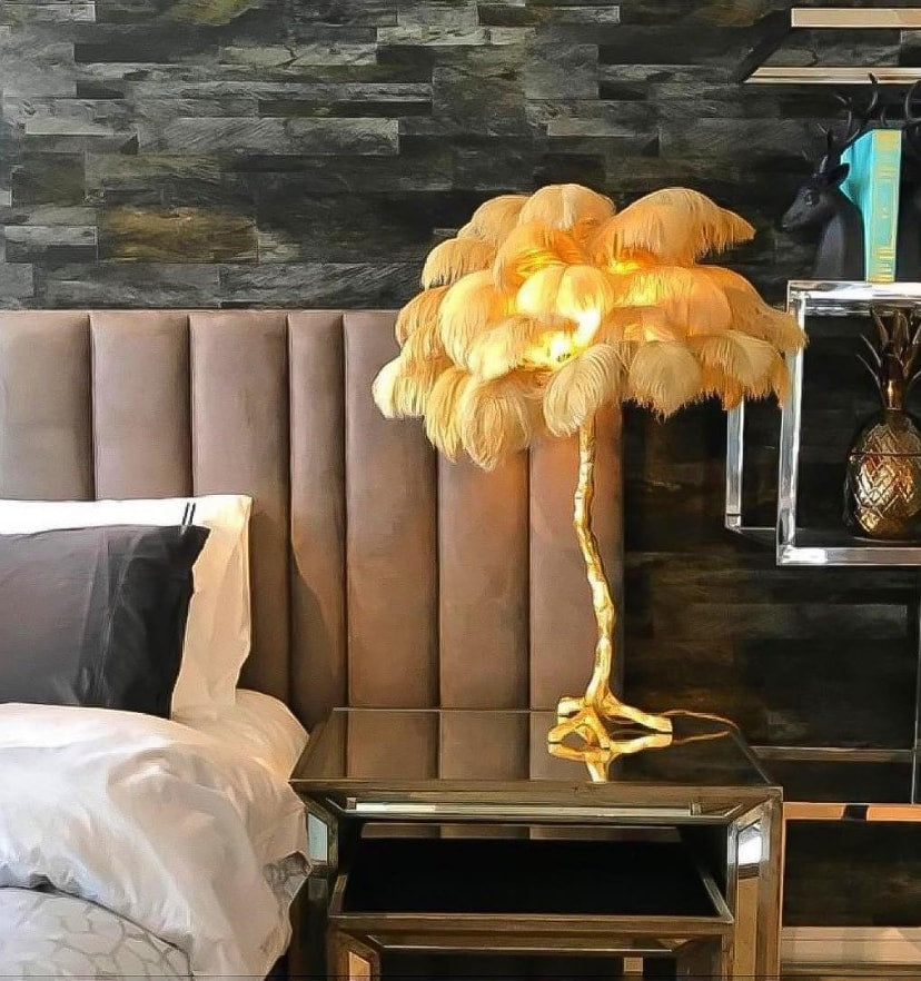 OSTRICH FEATHER TABLE LAMP