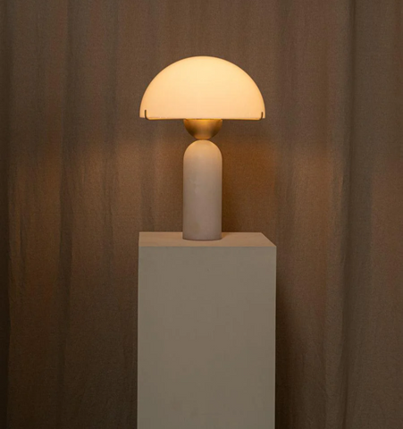 Peono Table Lamp