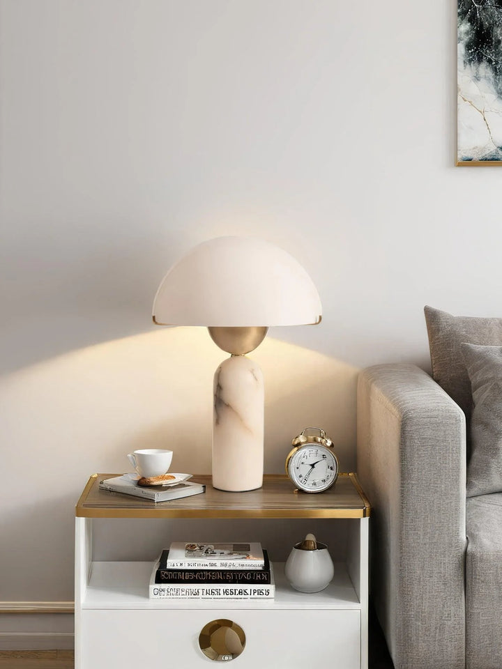 Peono Table Lamp