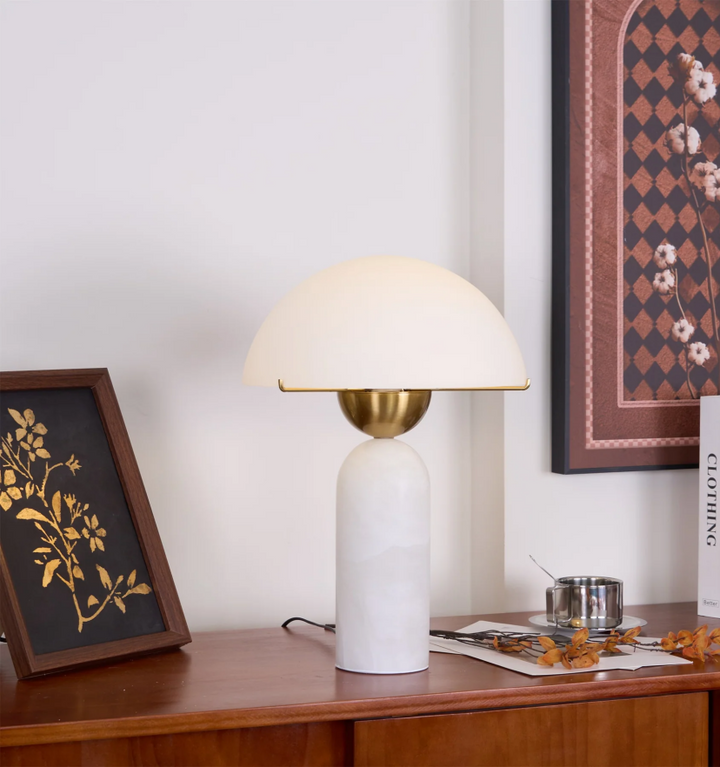 Peono Table Lamp