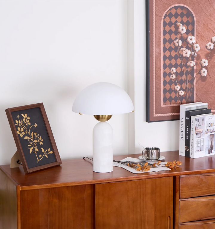Peono Table Lamp