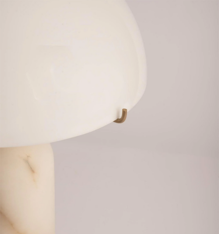Peono Table Lamp