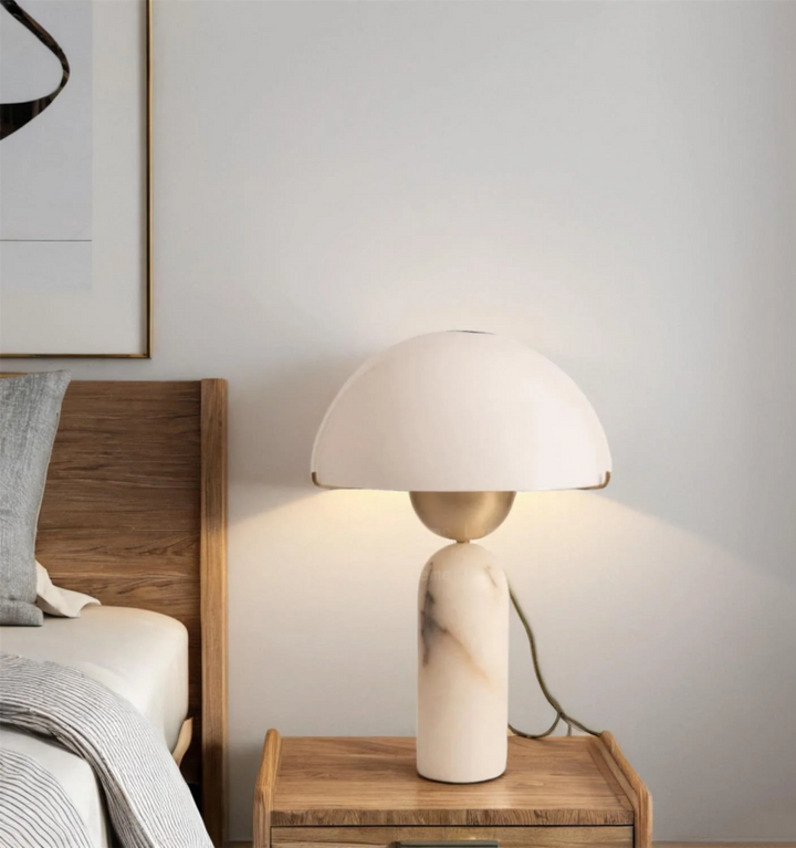 Peono Table Lamp