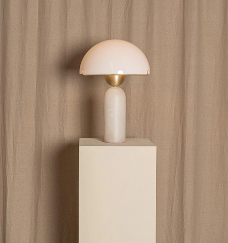 Peono Table Lamp