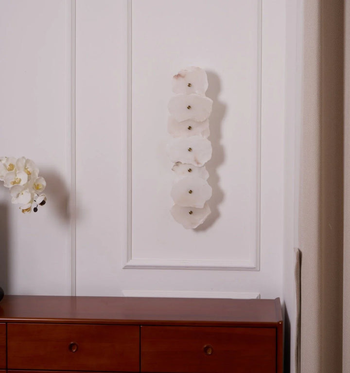 Petra Wall Lamp
