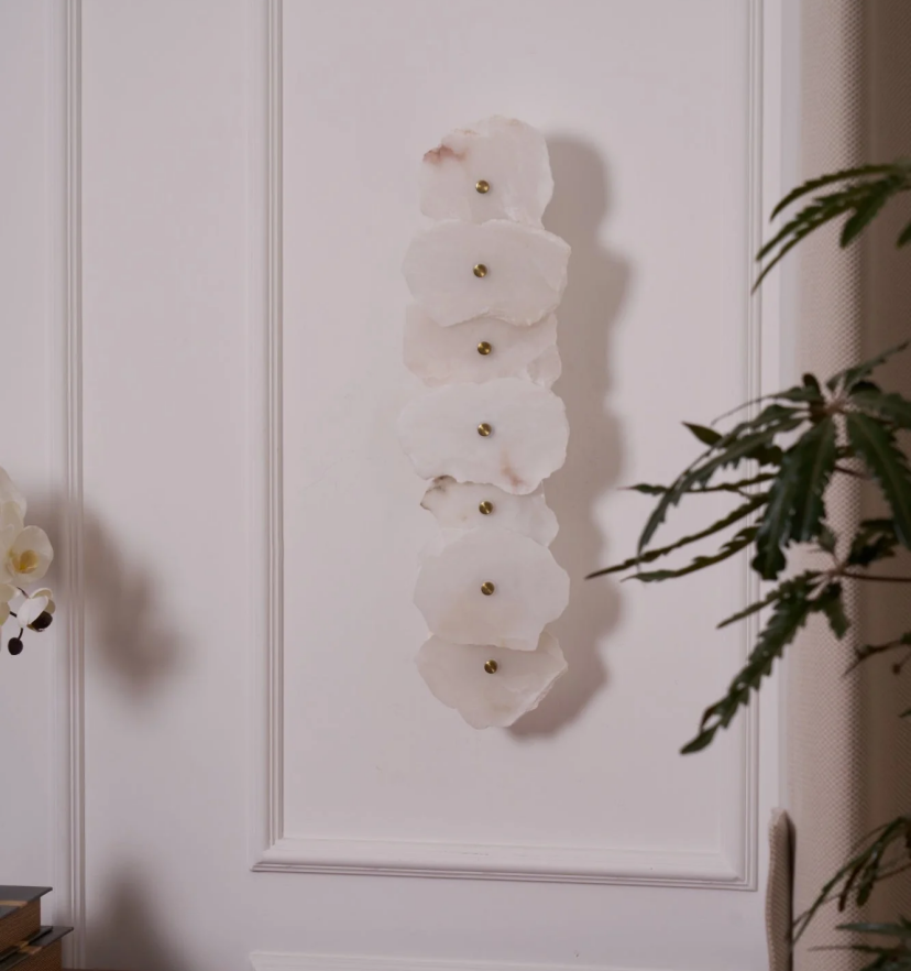 Petra Wall Lamp