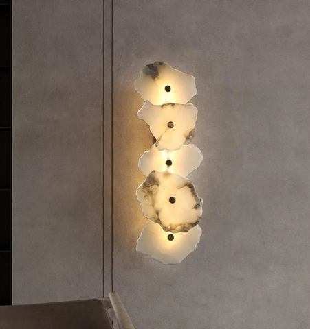 Petra Wall Lamp