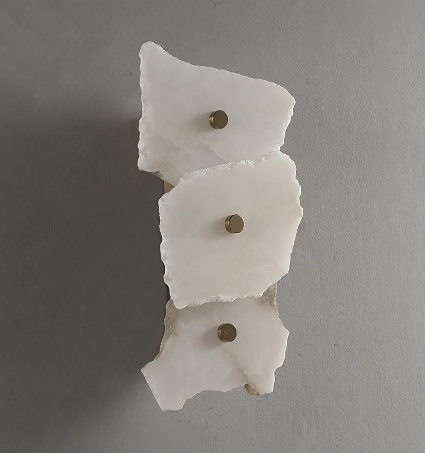 Petra Wall Lamp