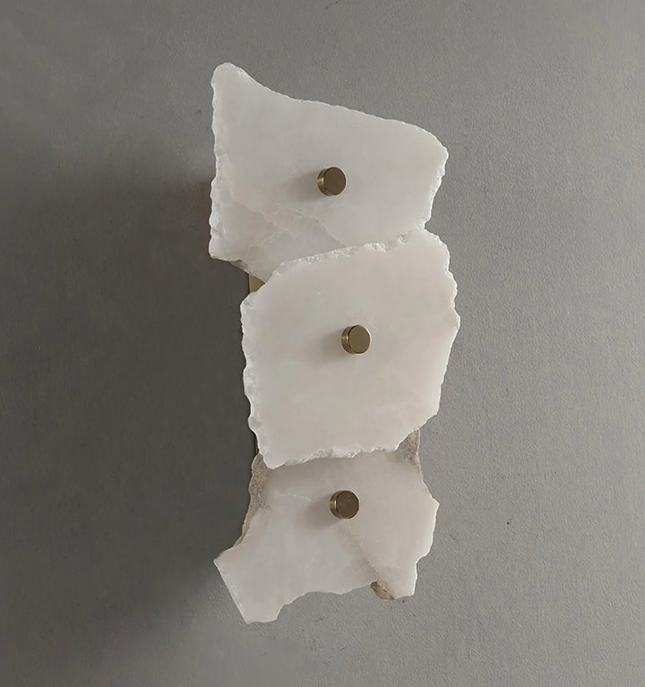 Petra Wall Lamp