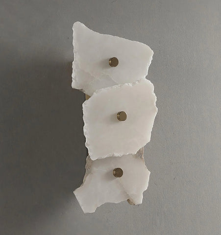 Petra Wall Lamp