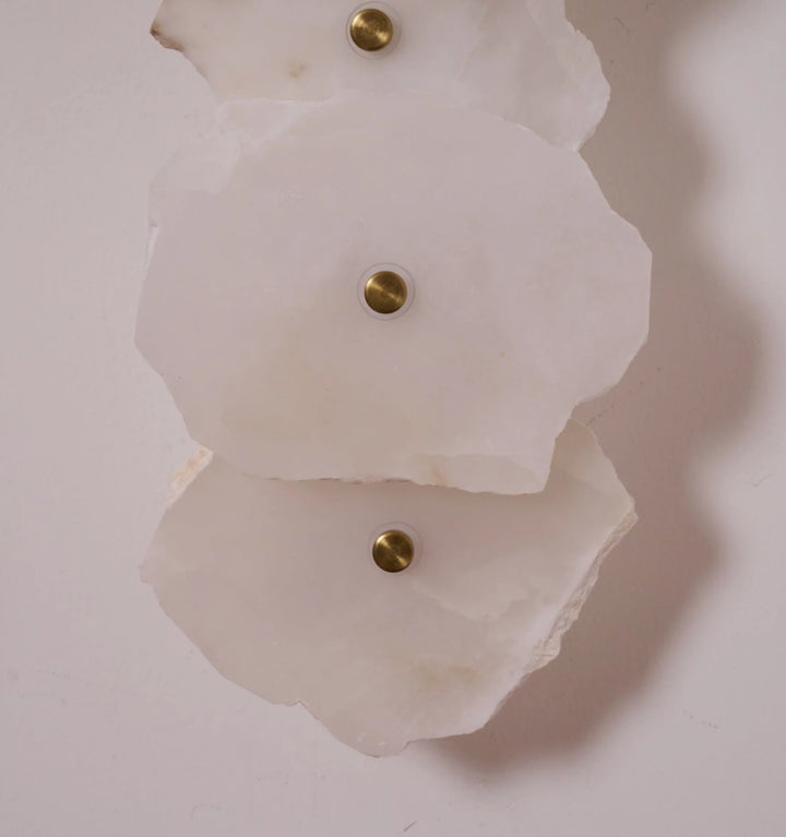 Petra Wall Lamp