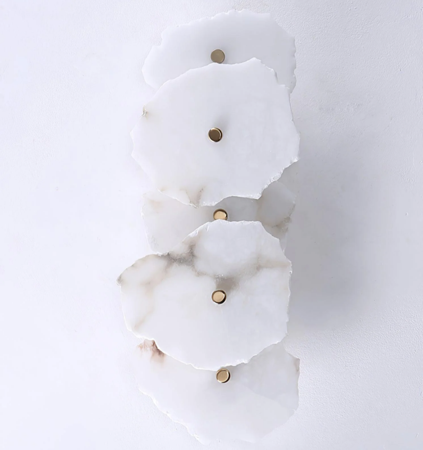 Petra Wall Lamp