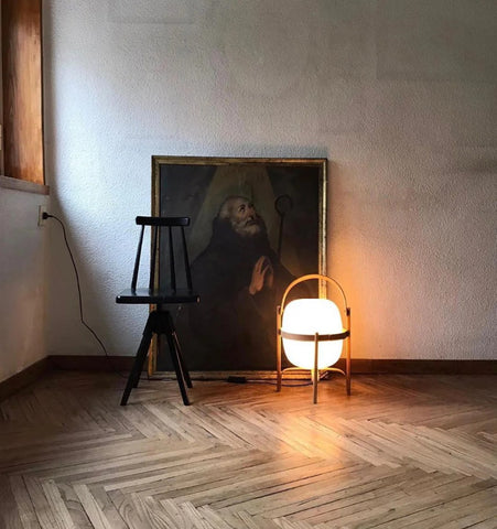 PORTABLE LANTERN GLASS TABLE LAMP