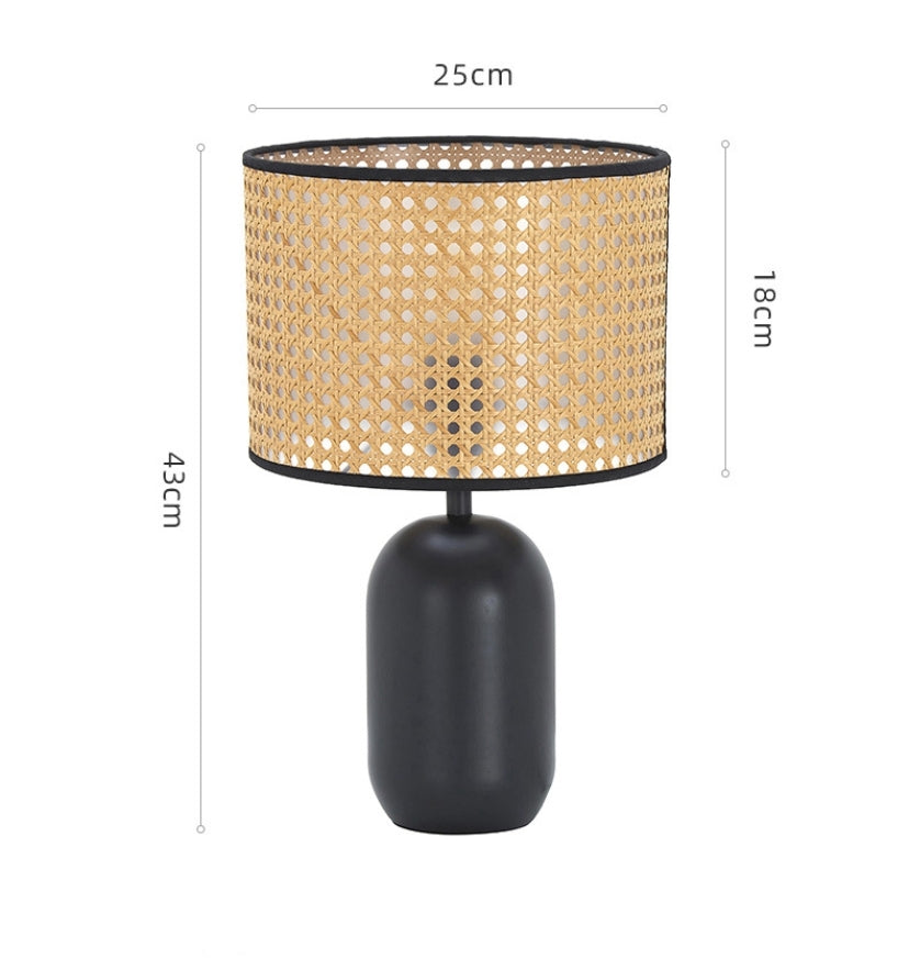 RATTAN TABLE LAMP