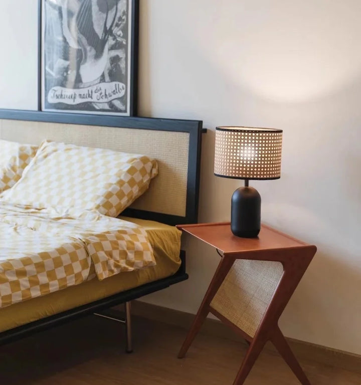 RATTAN TABLE LAMP