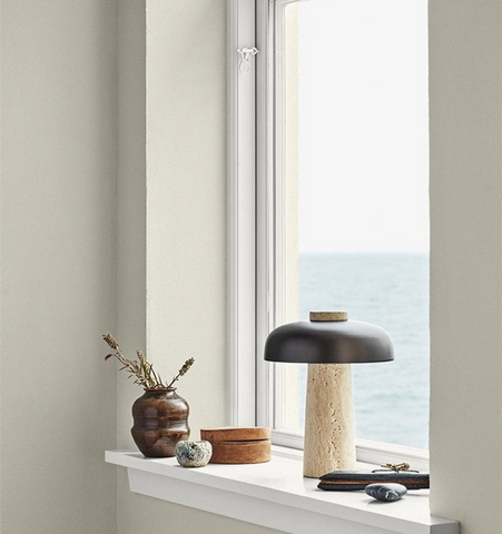 Reverse Table Lamp