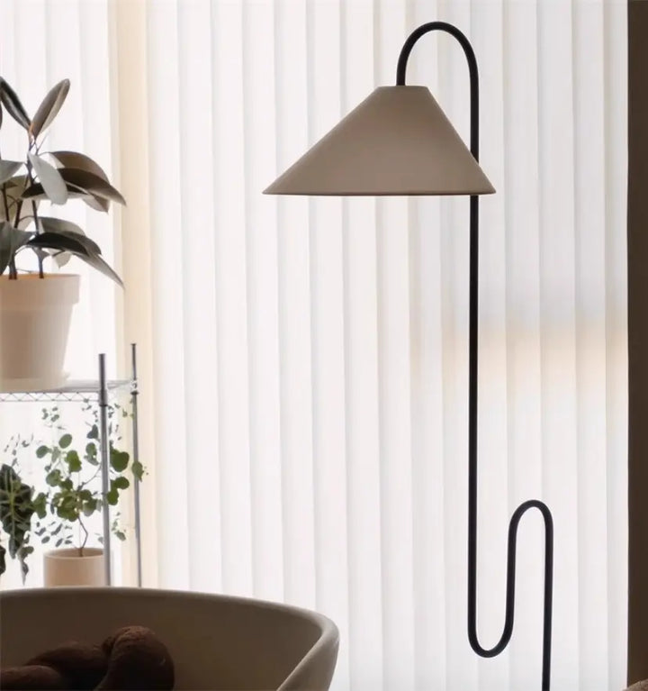 Roattino Floor Lamp