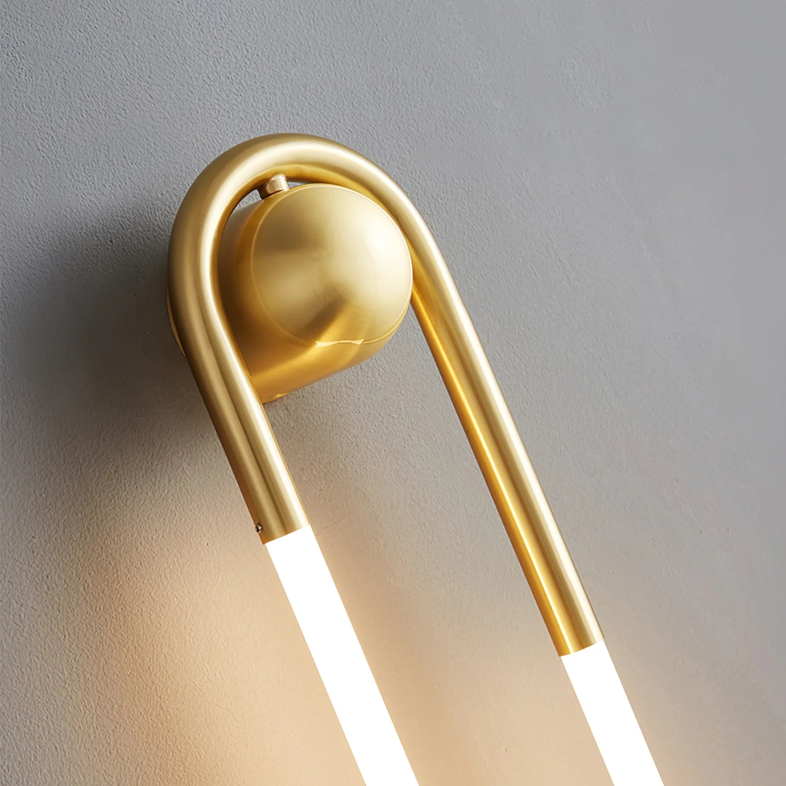 Rudi Loop Wall Lamp - Yiarolight