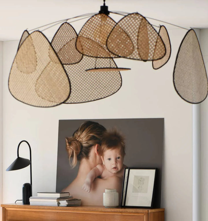 Screen Cannage Suspension