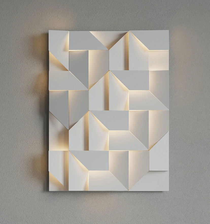 SHADOWS WALL LAMP