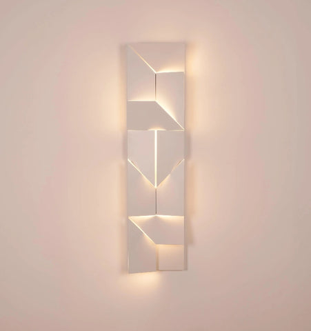 SHADOWS WALL LAMP