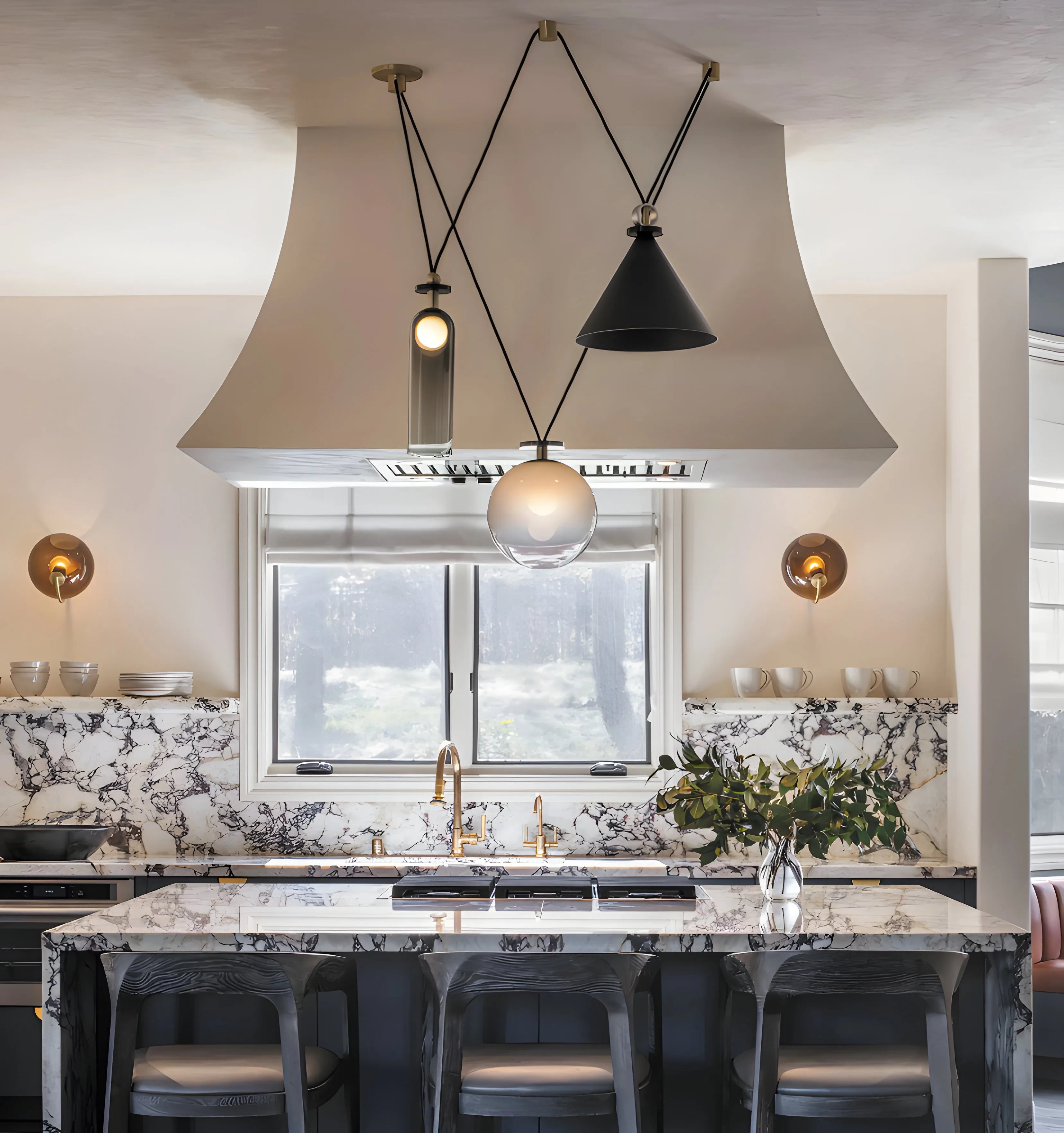 Shape Up chandelier