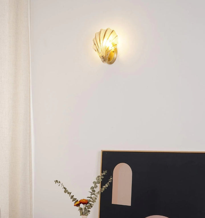 SHELL WALL LIGHT