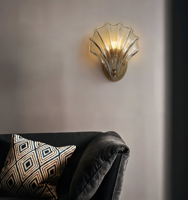 SHELL WALL LIGHT