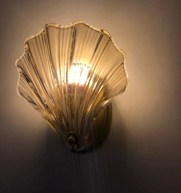 SHELL WALL LIGHT