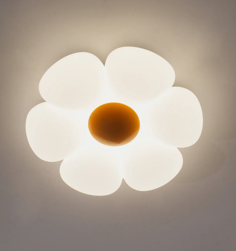 Six-leaf Flower Kids Room Ceiling Lamp