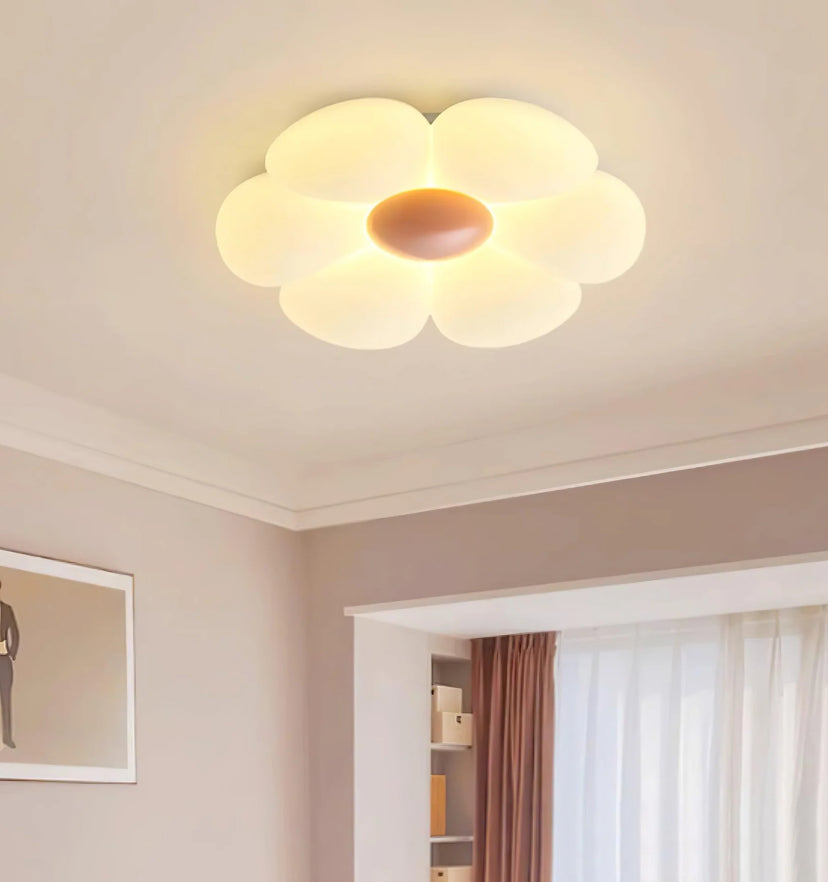 Six-leaf Flower Kids Room Ceiling Lamp