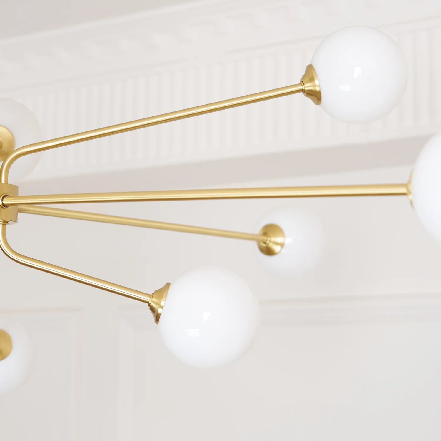 Solaire Arm Chandelier - Yiarolight