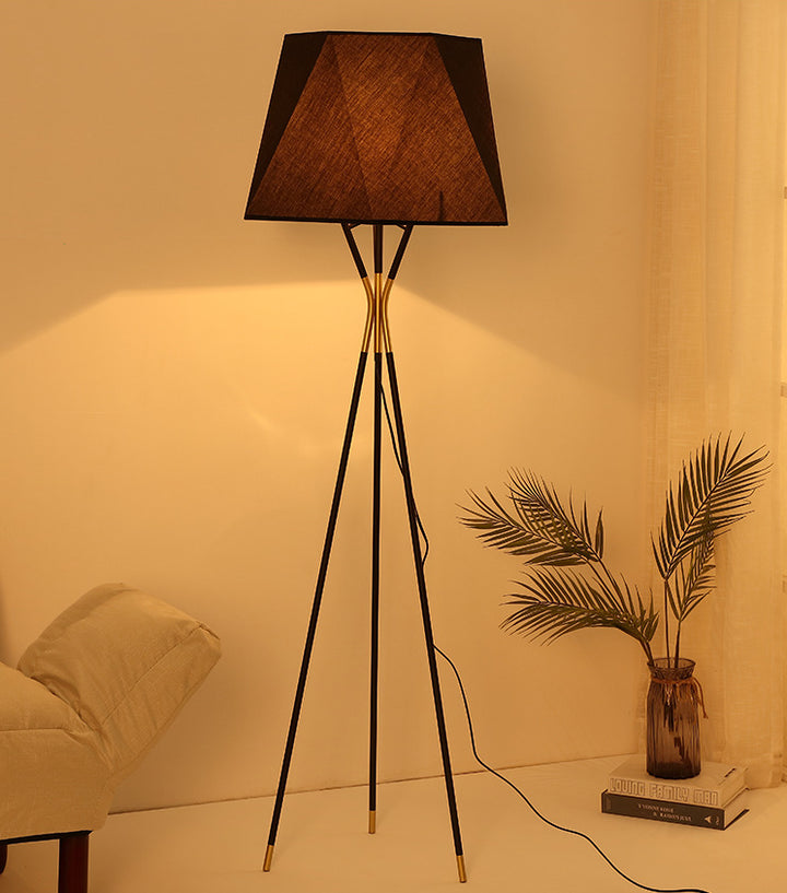 Solitaire Floor Lamp