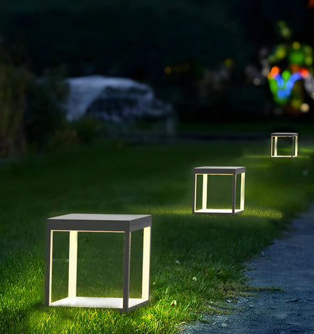 SQUARE FRAME FENCE POST GARDEN LIGHT