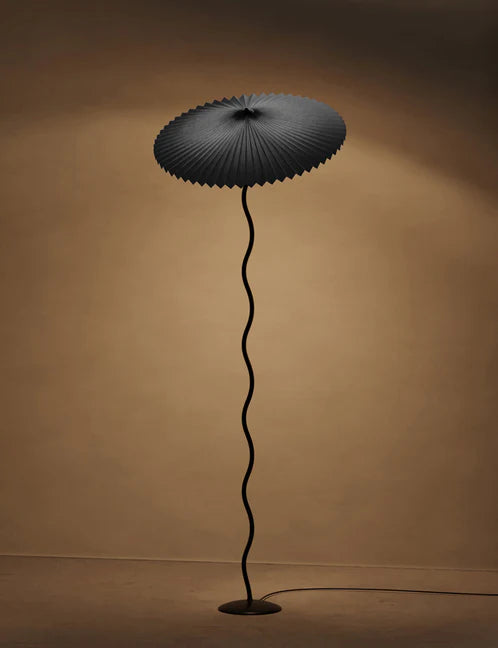 SQUIGGLE FLOOR LAMP