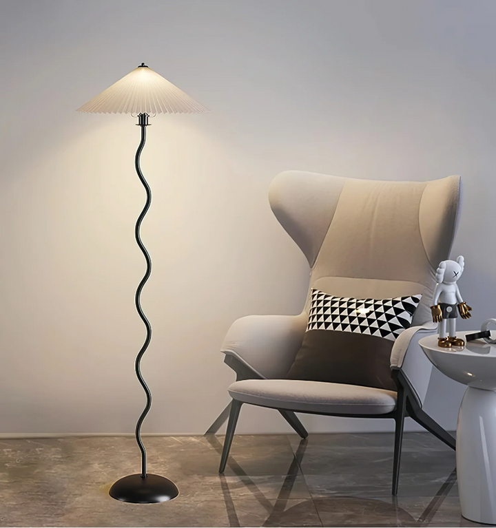 SQUIGGLE FLOOR LAMP