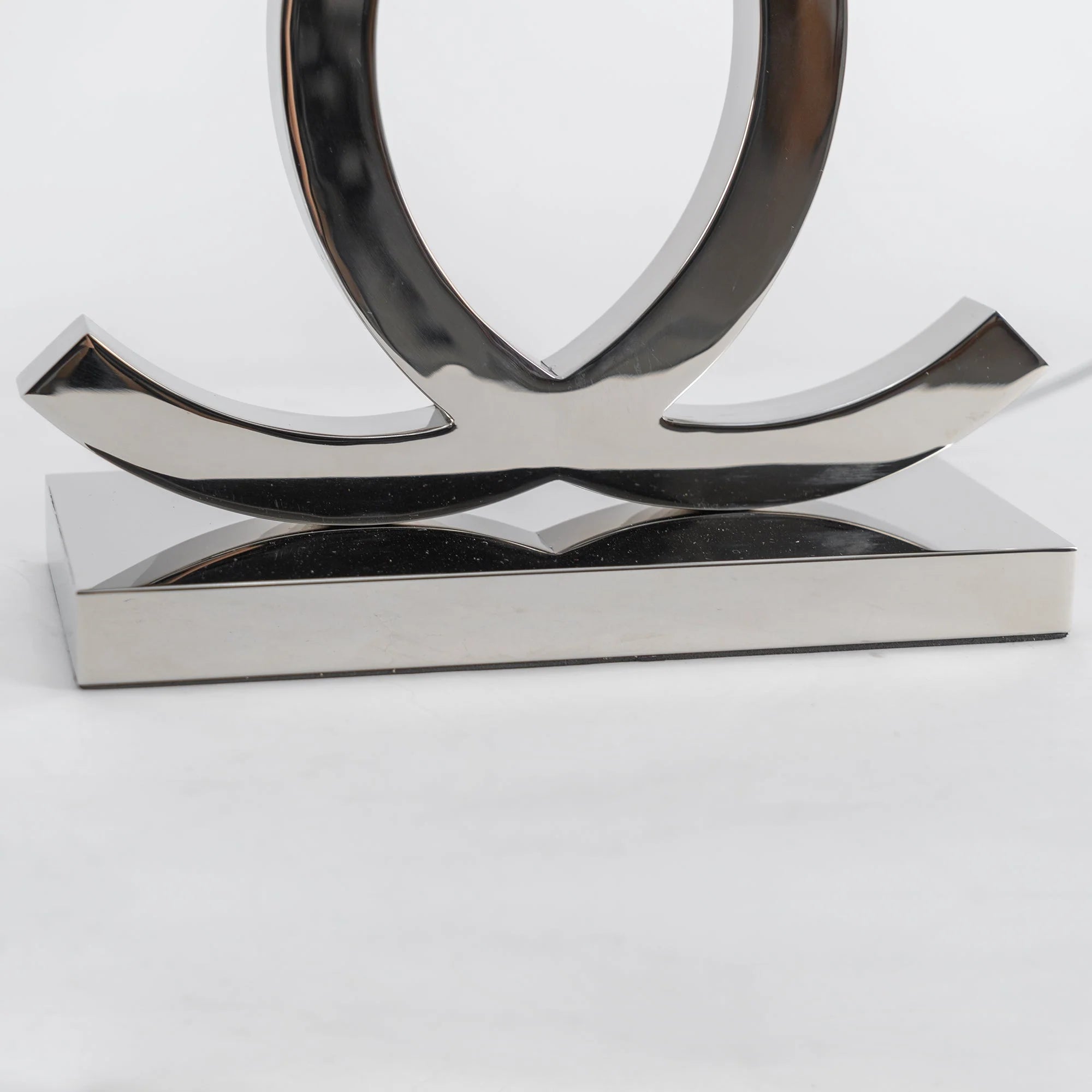 Stainless Steel Table Lamp - Yiarolight