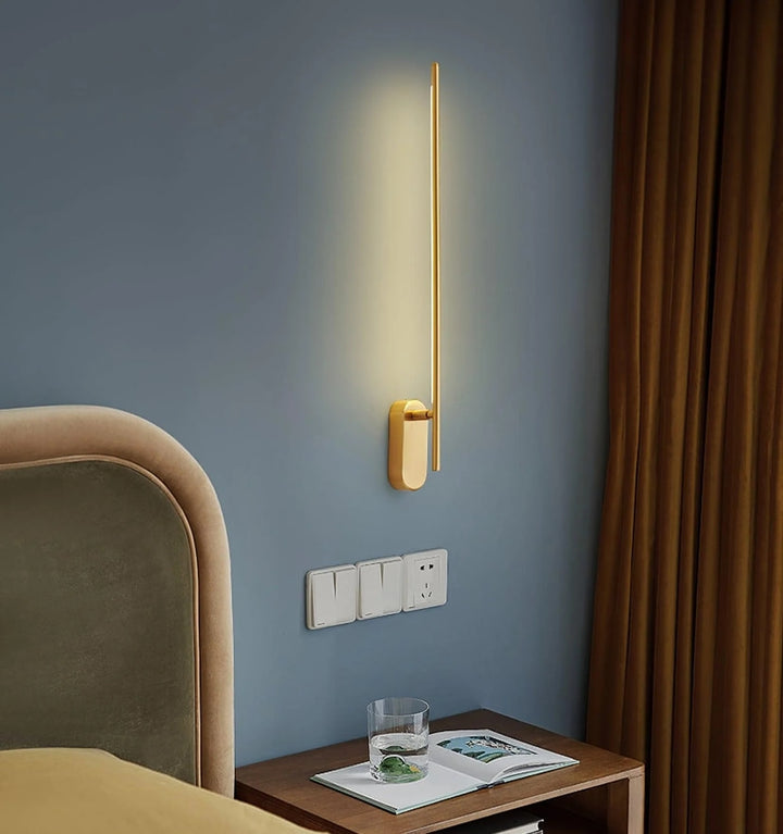 STICK SHAPED METAL WALL LAMP