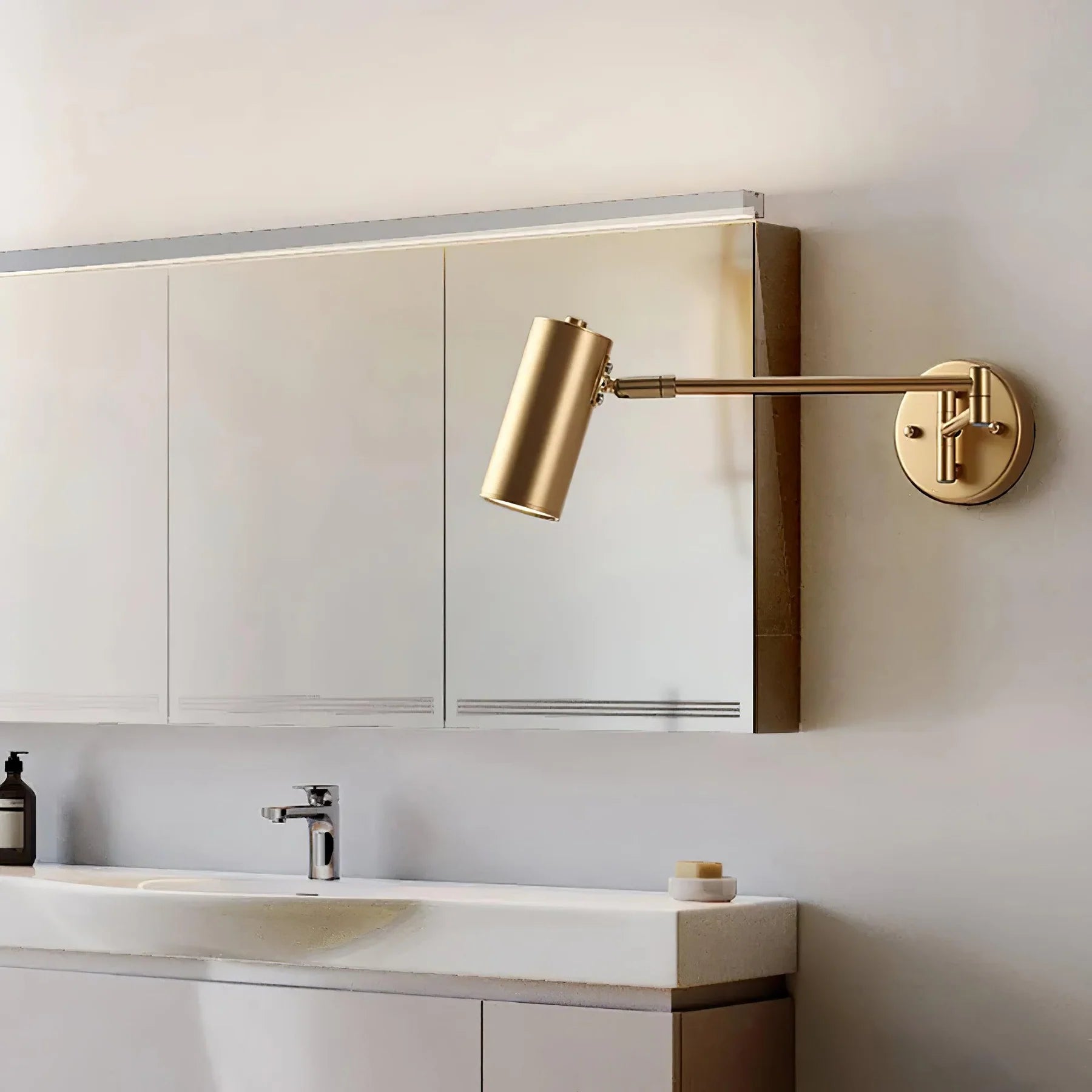Swing Arm Wall Sconce - Yiarolight